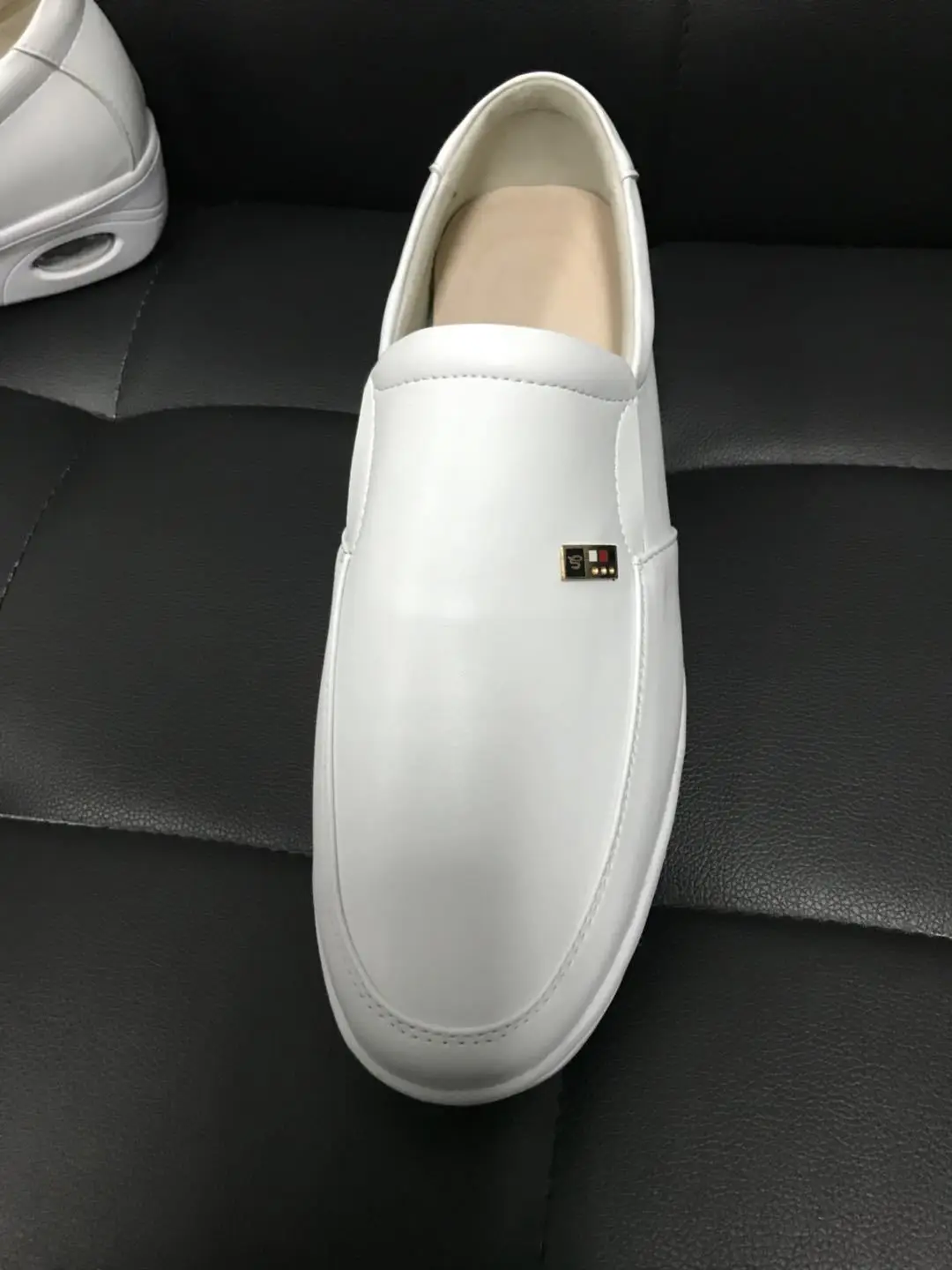 

Spring Summer Hollow out Work Nurse Shoes Genuine Leather Work Shoes