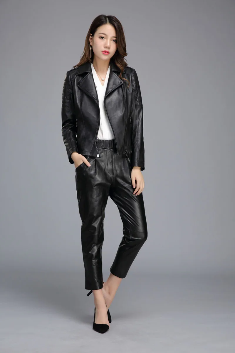 3446679409_1194527768