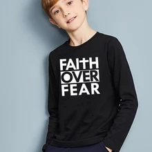 Faith Over Fear Одежда для детей с длинными рукавами Забавная детская одежда для маленьких мальчиков и девочек, футболка, Топы, модная одежда для малышей с буквенным принтом, изображением из мультфильма, футболки для детей, одежда