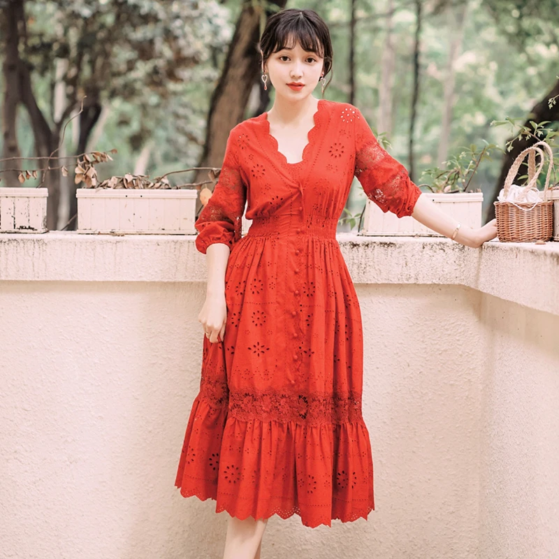 

Autumn New Embroidery Dress 2019 Fashion Retro Hollow Flowet Embroidery 3/4 sleeve Lace Patchwork Dress Seaside Beach Holiday