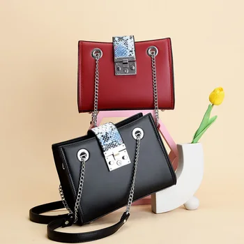 

2020 High quality large capacity Leather women Shoulder Messenger Bag Solid chain purses and handbags crossbody bags for women