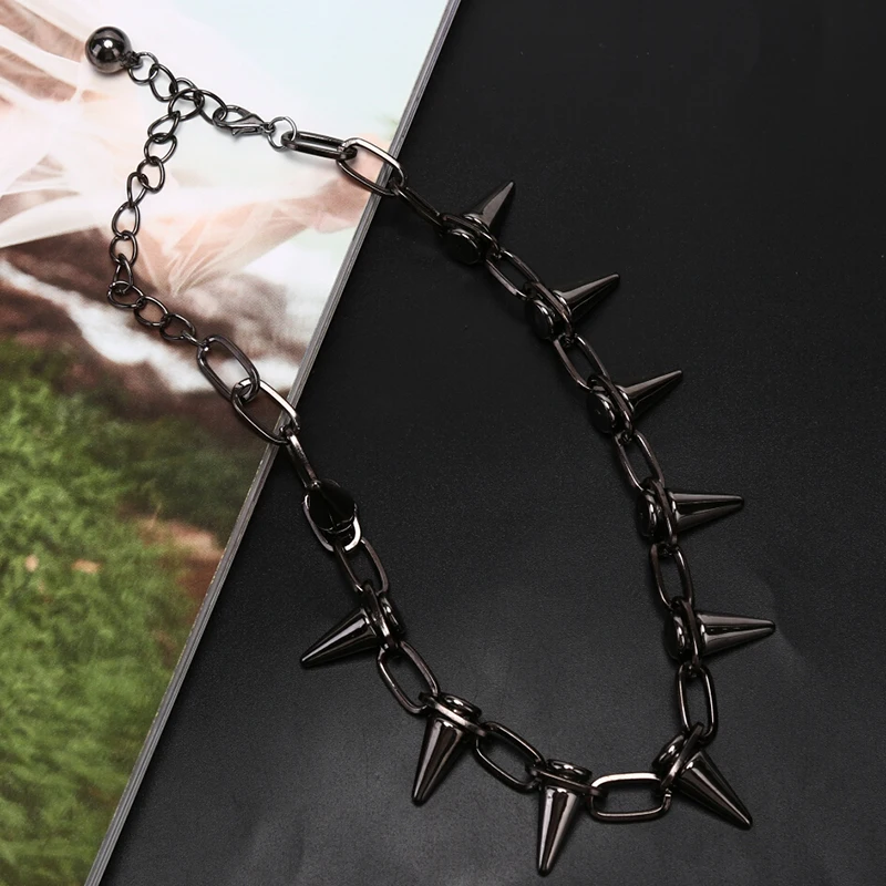 New Rivets Chokers Punk Goth Handmade CCB Material Choker Necklace Spike Rivet Necklace Rock Gothic Chokers