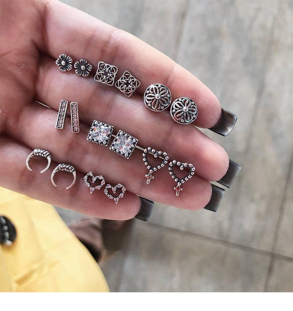 Crystal Geometric Stud Earrings For Women Stone owl Snake Moon shell Vintage Earring Girls Boho Jewelry Gift