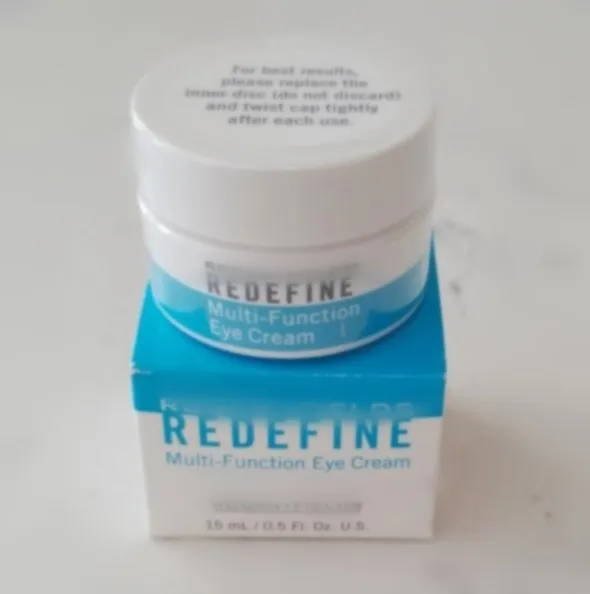 

Redefine Step 2 Pore Minimizer Toner 125 mL/4.2 Fl.Oz With AM PM Cream Step 3 Triple SPF Eye Lash 5ml Cleansing Mask 125ml