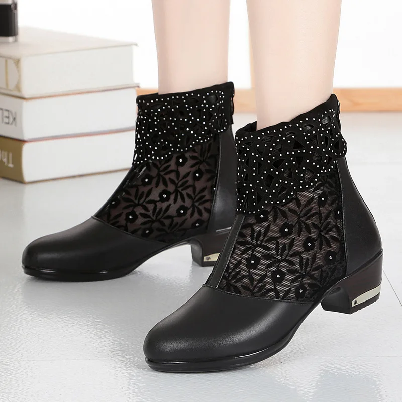 

2018 Spring New Style Casual Martin Boots Low Heel Short Boots Comfortable Versatile round-Toe WOMEN'S Shoes Commuting Mom Shoes