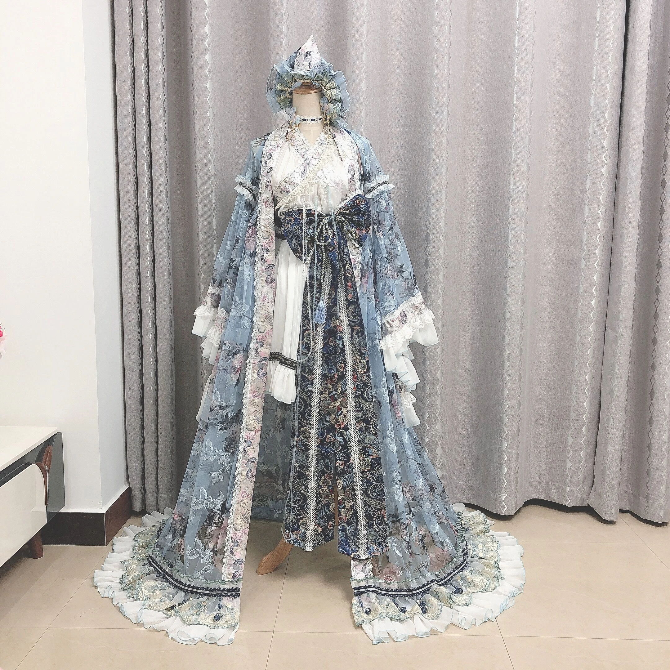 

Anime Touhou Project Saigyouji Yuyuko Lolita Dress Gorgeous Daily Outfit Cosplay Costume Women Halloween Free Shipping 2020 New.