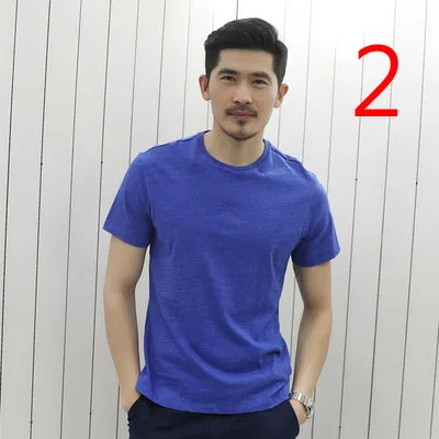 

New Korean version of the trend of men's thin section Slim shirt silk short-sleeved t-shirt