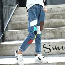 Модные джинсы для девочек; коллекция года; стиль; сезон весна-осень; детская заплатка; брюки для детей среднего и большого размера; детская одежда