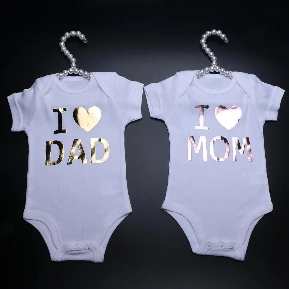 Newborn Bodysuits I Love Dad Mom Letters Print White Onesie Short Sleeves Baby Boy Girl Bodysuits Tiny Cottons Summer Pajama