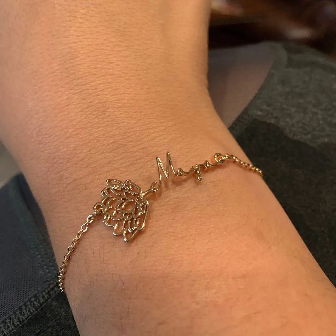 

Женский Регулируемый браслет из нержавеющей стали с именем родов и цветка