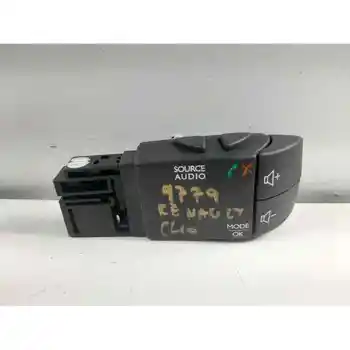 

255522448R COMMAND MULTIFUNCTION RENAULT CLIO IV
