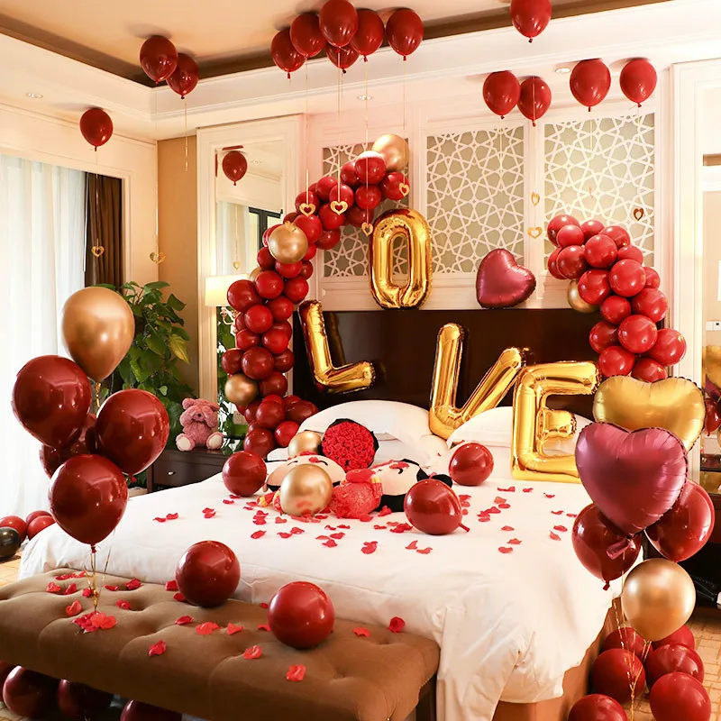 Шарами спальня. Романтическое украшение комнаты. Украшение комнаты на свадьбу. Украшение комнаты шарами. Украшение комнаты для молодоженов.