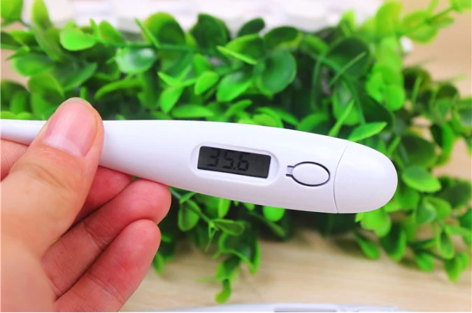 

Household digital electronic water thermometer thermometer with reminder function (Random Color)