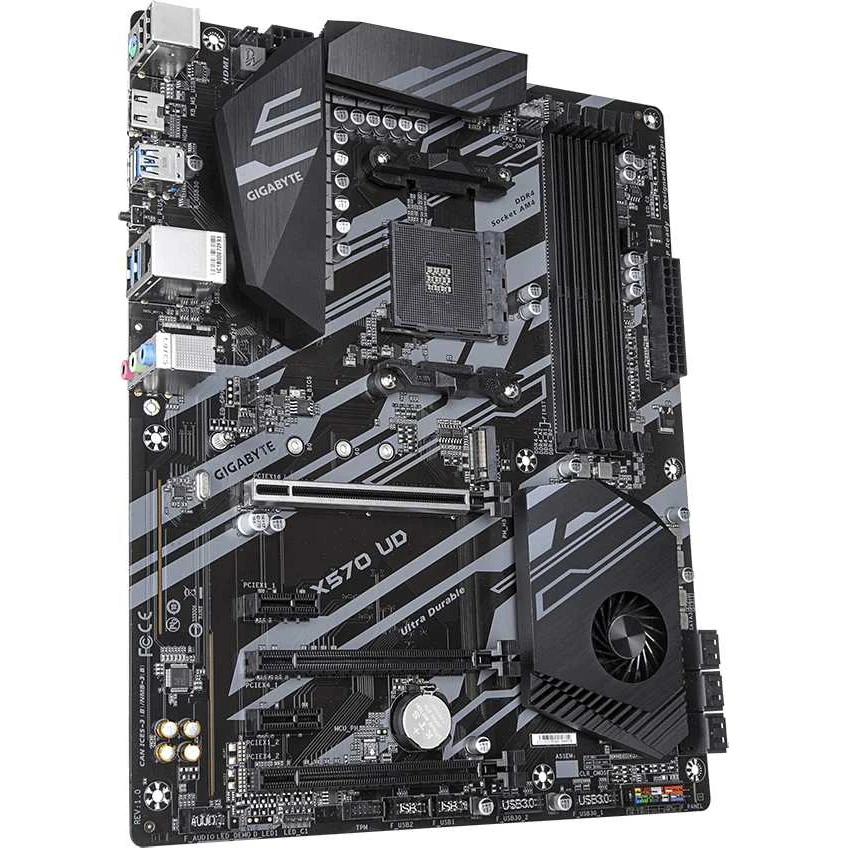 Материнская плата Gigabyte X570 UD Soc-AM4 AMD X570 4xDDR4 ATX AC`97 8ch(7.1) GbLAN RAID+HDMI