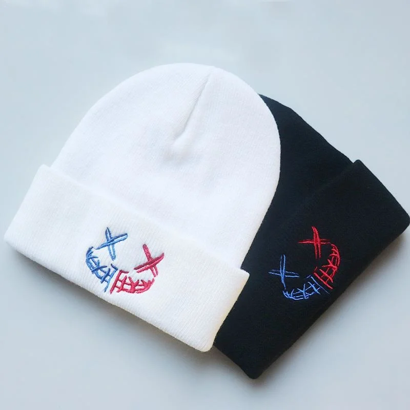 Рисунок 3 - Осенне-зимняя вязаная шапка Peep