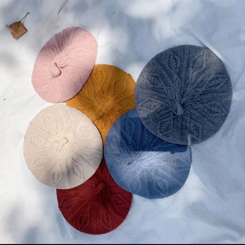 

New Autumn Baby Girl Hat 1-5T Fashion Wool Knitting Lovely Baby Girl Hats Retro Kids Toddler Girl Beret Caps