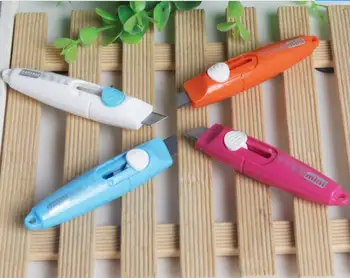 

112pcs/Lot New Utility Knife Portable Paper Cutter With Hanging Hole Retractable Fixed Case Opener Mini Art Knife UK006