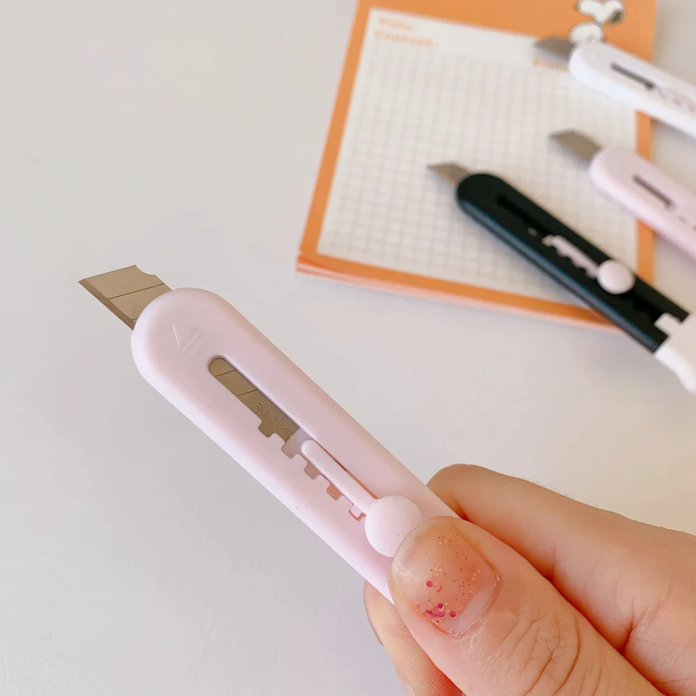 Mini Carry-on Cat Claw Art Knife To Dismantle Express Knife Cut Paper Wallpaper Manual Students Letter Opener