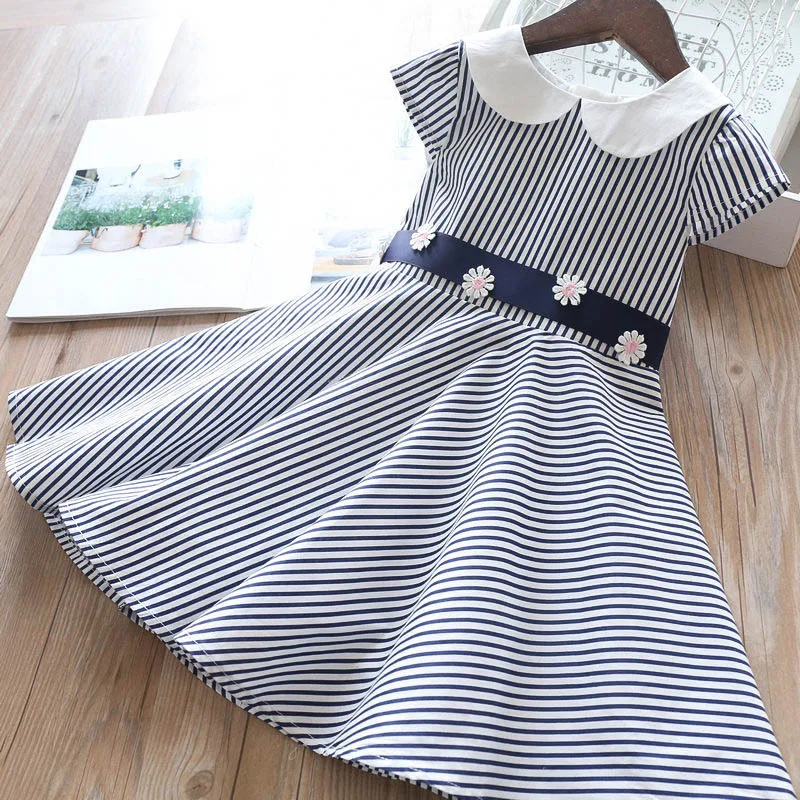 Весеннее платье в полоску с кукольным воротником и цветочным поясом для девочек, детское платье