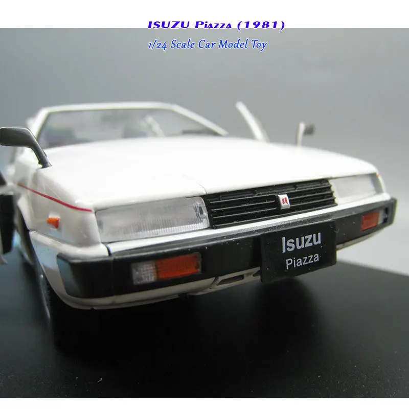 IXO 1/24 масштабная модель автомобиля игрушки ISUZU Piazza(1981) автомобиль из литого металла модель игрушка для коллекции, подарок, украшение