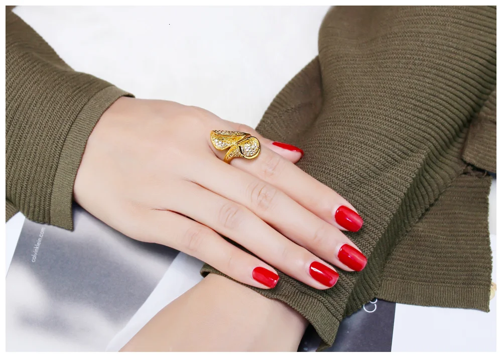 zircon ring 10