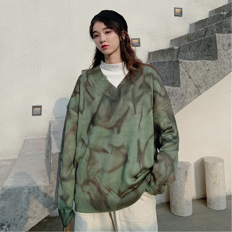Autumn New Hole Sweater Men Fashion Printing Casual Sweaters V-neck Knit Sweter Man Loose Long-sleeved Pullover Men Clothes