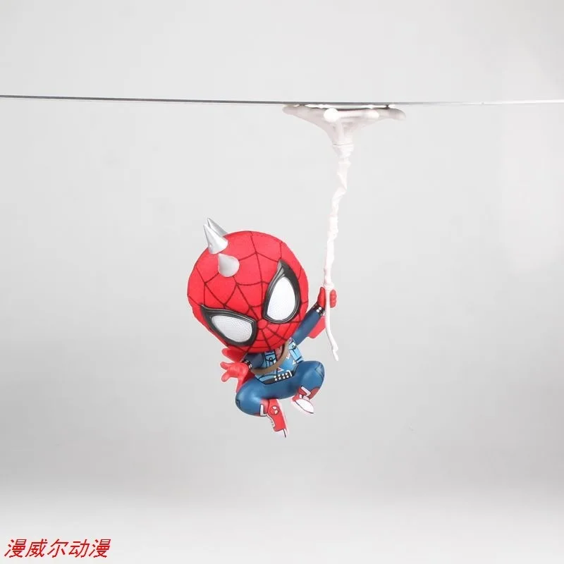 

Cute Rotating Spider-Man Hero Returns's-Pendant diao sheng zi Avengers 3 Scene Garage Kit Model Material Its