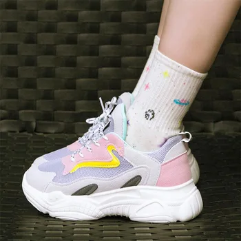 

Women Space Socks New Fashion Four Seasons Cotton 4 Color Shiny Series Ladies Creative Cute College Style Fun Crew Scoks B132