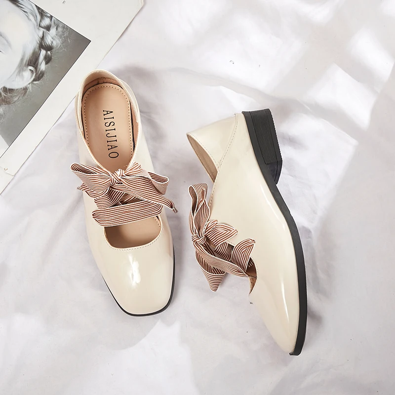 

2020 Women Flats British Style Oxford Shoes Spring Soft Leather Bowknot Flat Casual Shoes Circle Toe Lazy Womens Shoes U19-88