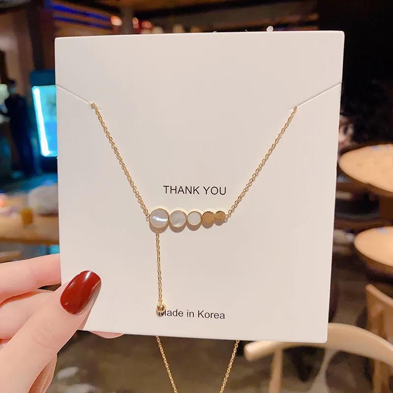 

SNCSDK 2020 trend White shell-mother clavicle chain short titanium steel temperament simple Women's necklace new fashion jewelry