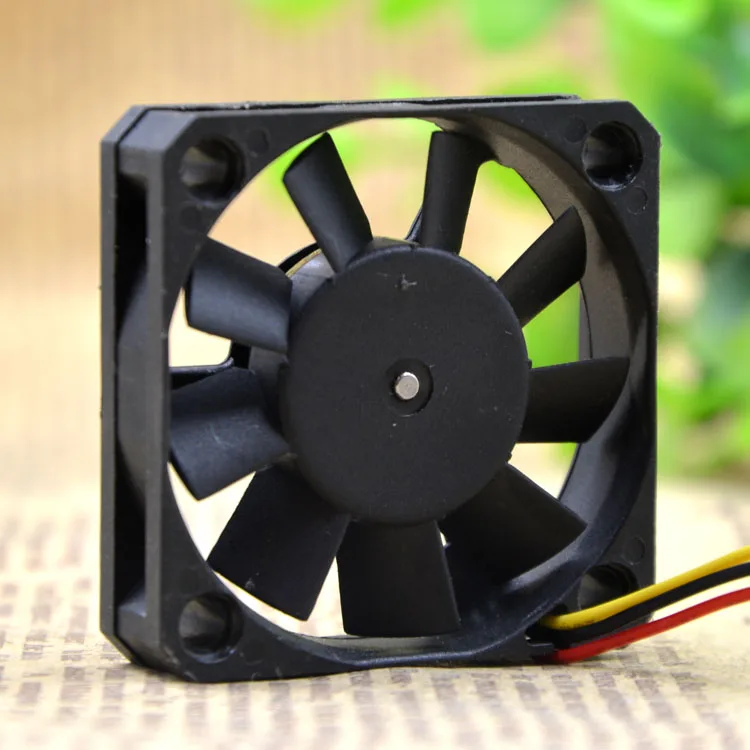 BS401012M 12V 0.09A защита двигателя охлаждения