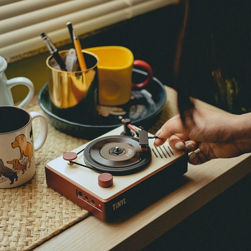 3 Inch Mini Vinyl Turntable Record Player LP Disc 33 RPM Bluetooth Portable Gramophone Phonograph Speaker Antique Retro