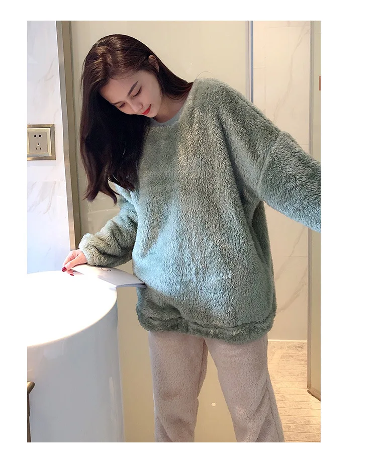 //cbu01.alicdn.com/img/ibank/2019/822/579/12328975228_754102807.jpg