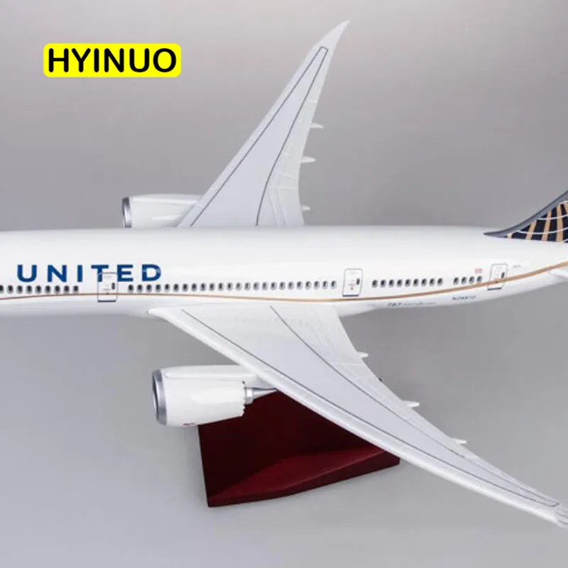 1/130 Scale 43cm Airlines Boeing B787 Dreamliner Aircraft American United Airplane Model Light Wheel Diecast Plastic Resin Plane