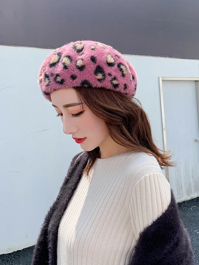 ZLD Winter Chic Women Fuzzy Rabbit Hair Leopard Berets Warm Cozy Animal Printed Rabbit Hair Knitted Hats 7 Colors - Цвет: 6