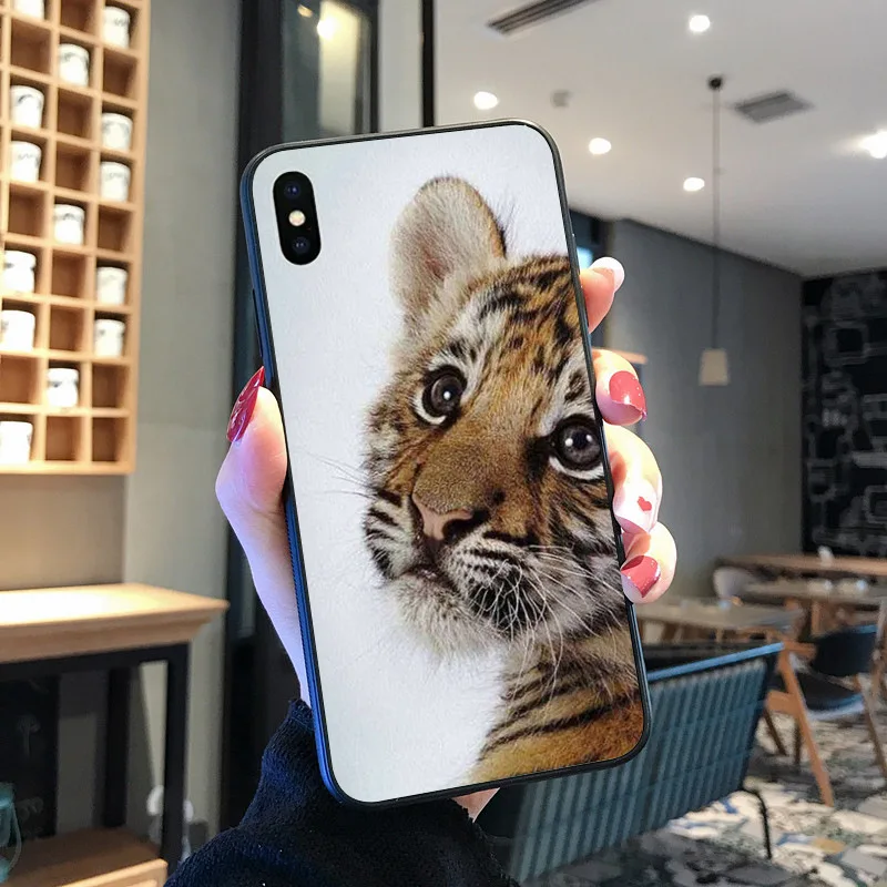 Hewan Lucu Tiger Lion Hitam TPU Lembut Penutup Telepon untuk iPhone 8 7 6 6S Plus X XS MAX 5 5S SE XR 11 11pro Promax Ponsel