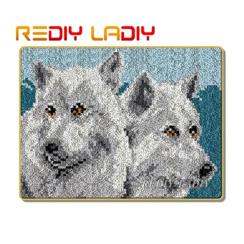 

Latch Hook Rug Kits Crocheting Carpet Rug Wolf Brothers Acrylic Yarn Pre-Printed Canvas Cushion Mat DIY Crochet Tapestry Crafts