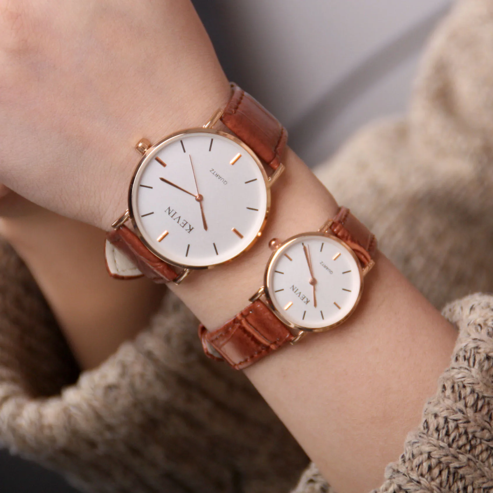 

Korean-style Ultra-Thin Fashionable Watch Simple Article Nail Men And Women Quartz Watch Leather Strap Watch Circle Dial Student