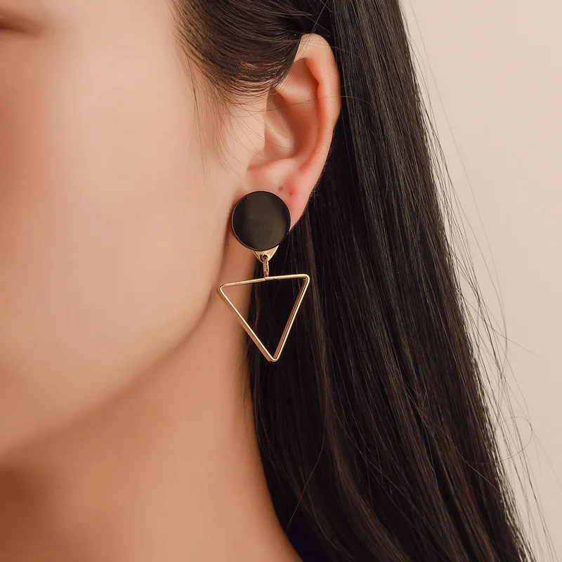 New Fashion Geometric Earrings For Women Round Earrings Triangle Design Elegant Earrings For Wedding Birthday Gift