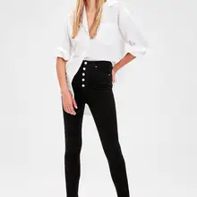 Trendyol черные джинсы скинни с высокой талией на пуговицах TWOAW20JE0051