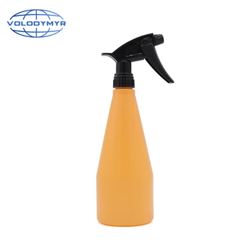 

Sprayer Car Washer High Corrosion Resistance 700ml Portable Pressure Hand Pump Bottle Washer Car Wash Equipment for Carwash