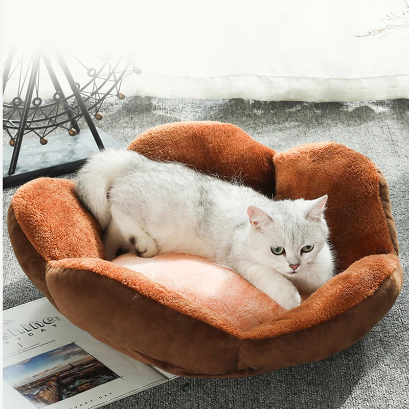 Pet Dog Bed Round Plush Cat House Dog Mat Winter Warm Sleeping Cats Nest Soft Flower Shape Dogs Pet Cushion Portable Supplies