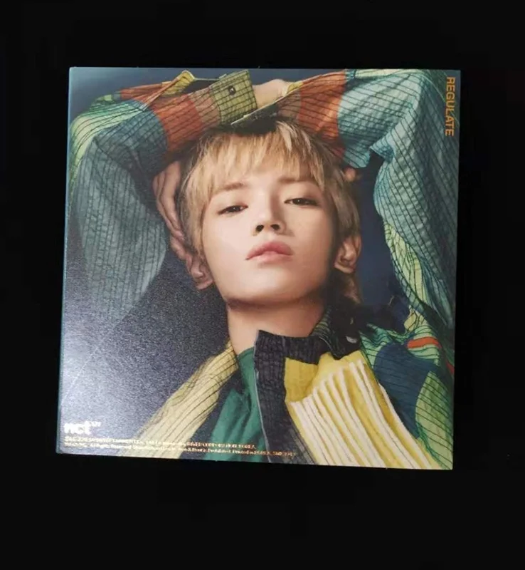NCT 127 NCT127 亲笔签名 1辑 Regulate CD 金道英 和李泰容封面  14