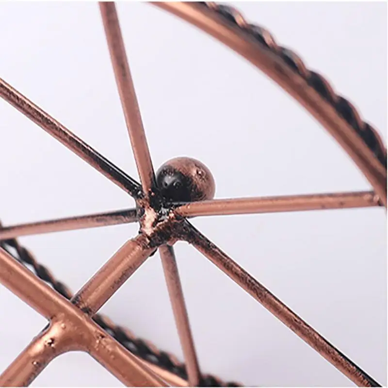 Storage Display Wine Rack Hotel Decorative Party European Style KTV Table Ornaments Wrought Iron Fort Shape Desktop Stand Bar