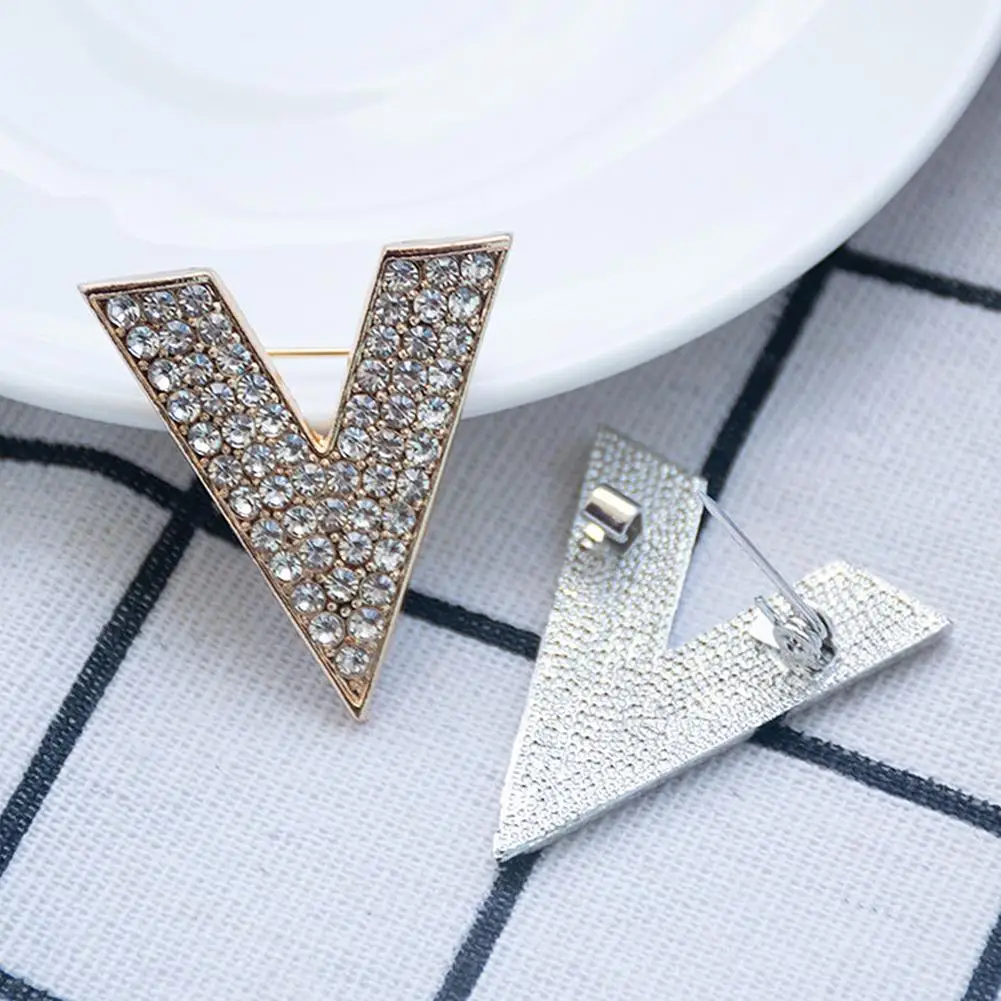 New V Shape Fashion Brand Crystal Brooches For Women Letter Pin Coat Crystal Rhinestone Shirt Collar Pin Plated Metal Women Gift 2