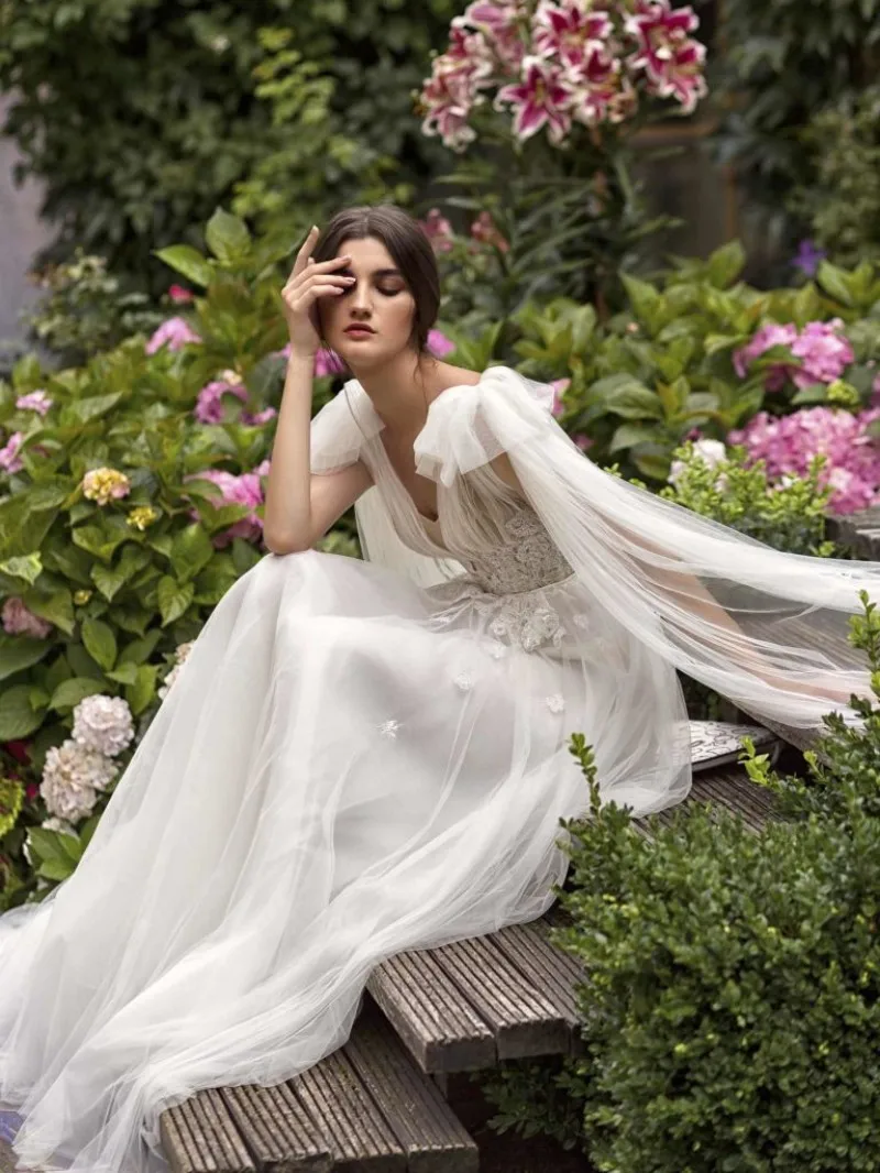 2020 лёгкие Свадебные платья v-образный вырез без рукавов кружевная Апликация Свадебные платья с открытой спиной с коротким шлейфом