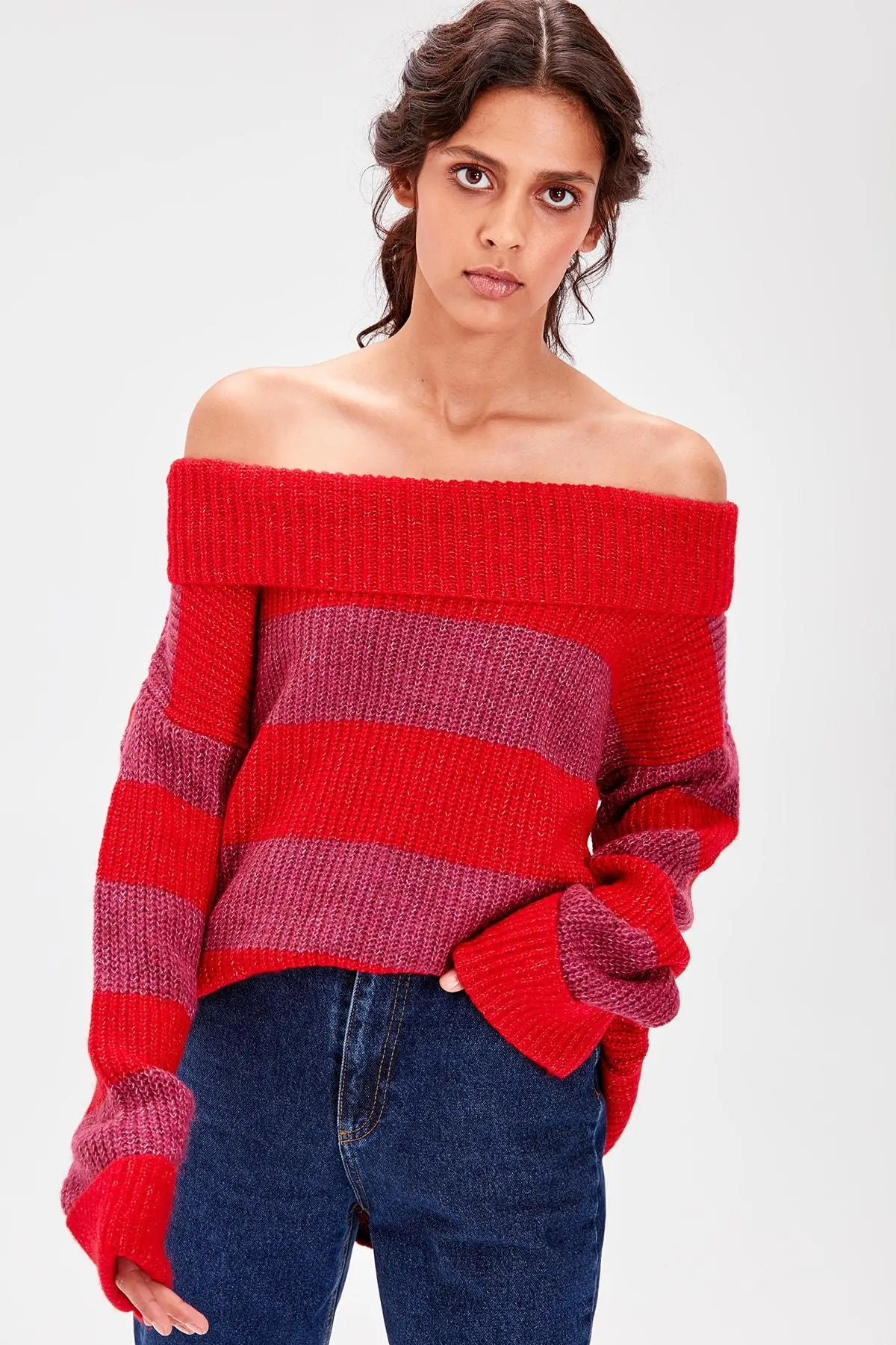

Trendyol Red Carman Collar Striped Sweater Sweater TWOAW20KZ0002
