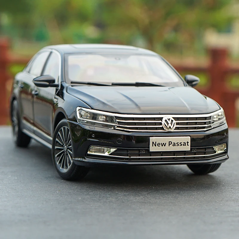 Авторизованный подлинный 1:18 PASSAT GP игрушечный автомобиль модель на Рождество/День рождения подарок, коллекция