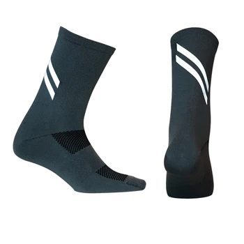 

Sport Cycling Socks DH Reflective Anti Slip Seamless 2020 NEW Men Women Breathable Funtion Fabric Reflective Safety Riding Sock