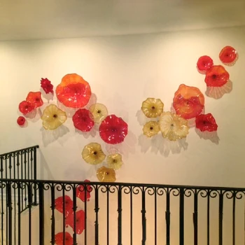 

Home Decor Hand Blown Murano Glass Flowers Art Collectible Hanging Decorative for Wall